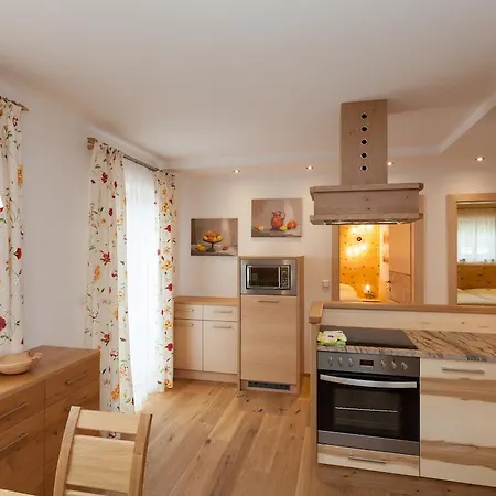 Gut Mitterlehen Apartment Elsbethen